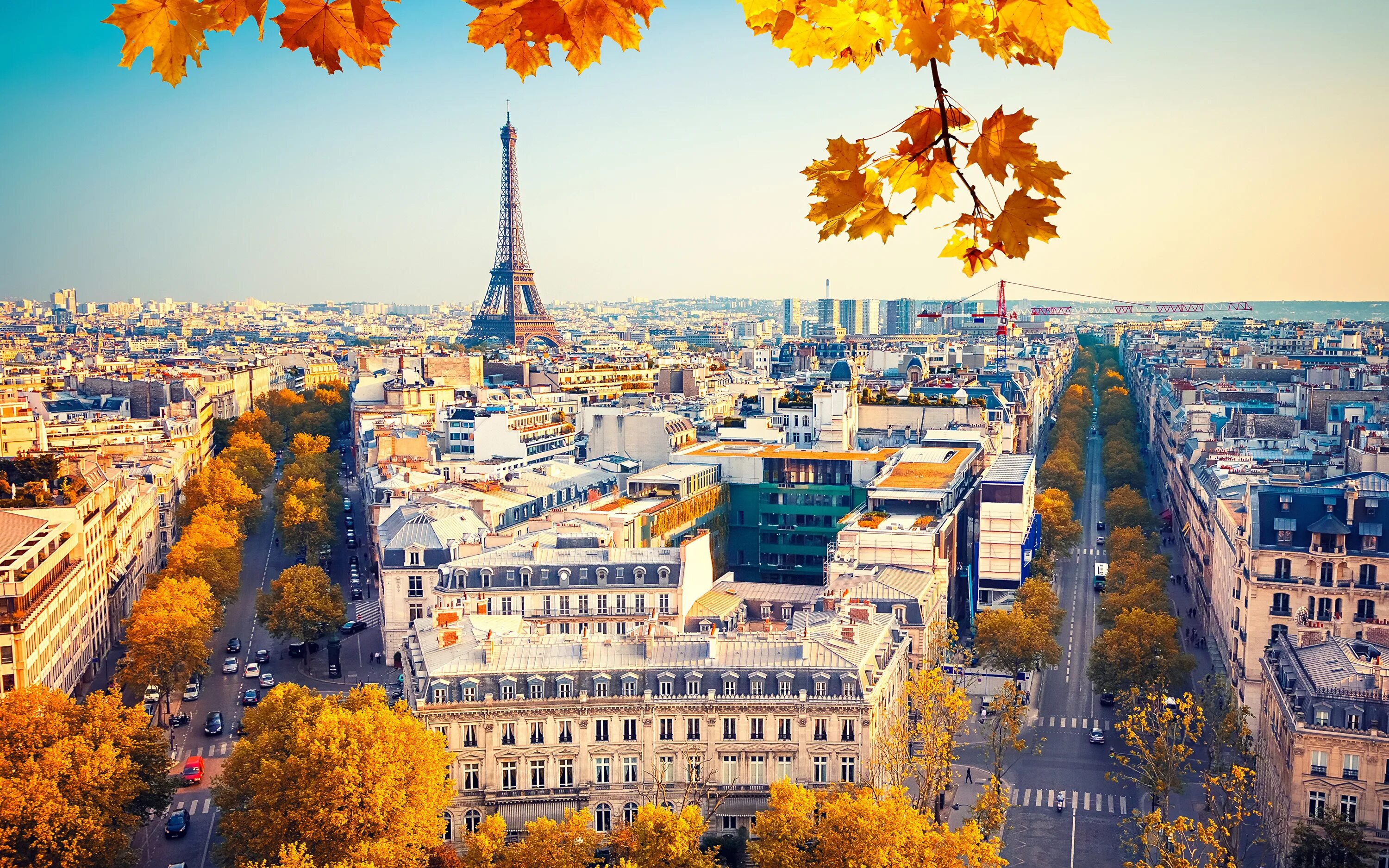 Лондон столица парижа. Франция Париж. Париж столица Франции. Париж улица Эйфелева башня. Осень в Париже.