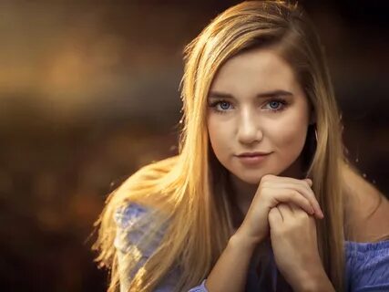 Blue eyed girl