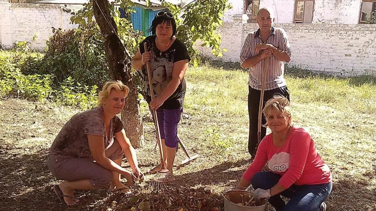 Жители Кантемировского района. Смаглеевка Кантемировский район. Писаревка Воронежская область Кантемировский район население. Детский сад в Касьяновке Кантемировского района Воронежской области. Погода в смаглеевке кантемировского