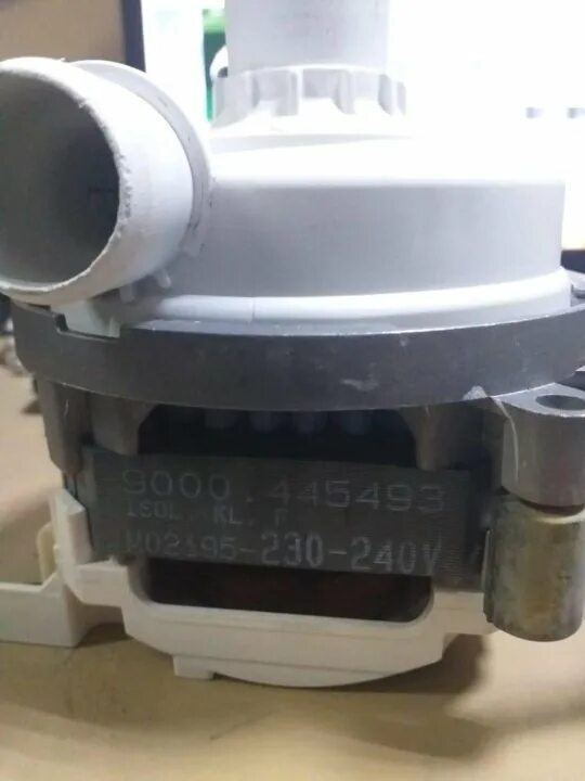 P e td20. 9000.445493 bosch циркуляционный насос. насос рециркуляционный пмм bosch 9000.445493+pp-td20 -. циркуляционный насос для пмм bosch 445493. насос для посудомоечной машины бош 9000 445493.