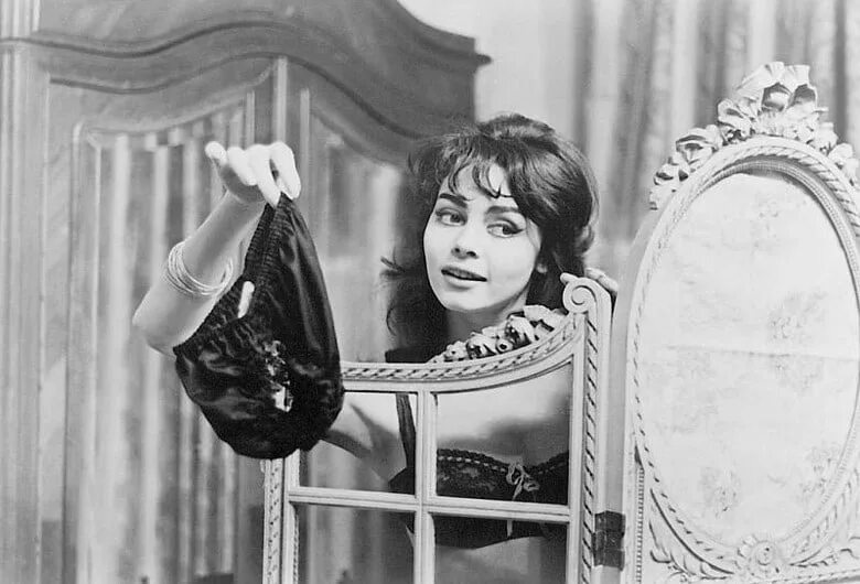 Shoot the piano player. Мишель Мерсье Michèle Mercier 1960. Мишель Мерсье стреляйте в пианиста. Стреляйте в пианиста фильм 1960. Мишель Мерсье в фильме стреляйте в пианиста.
