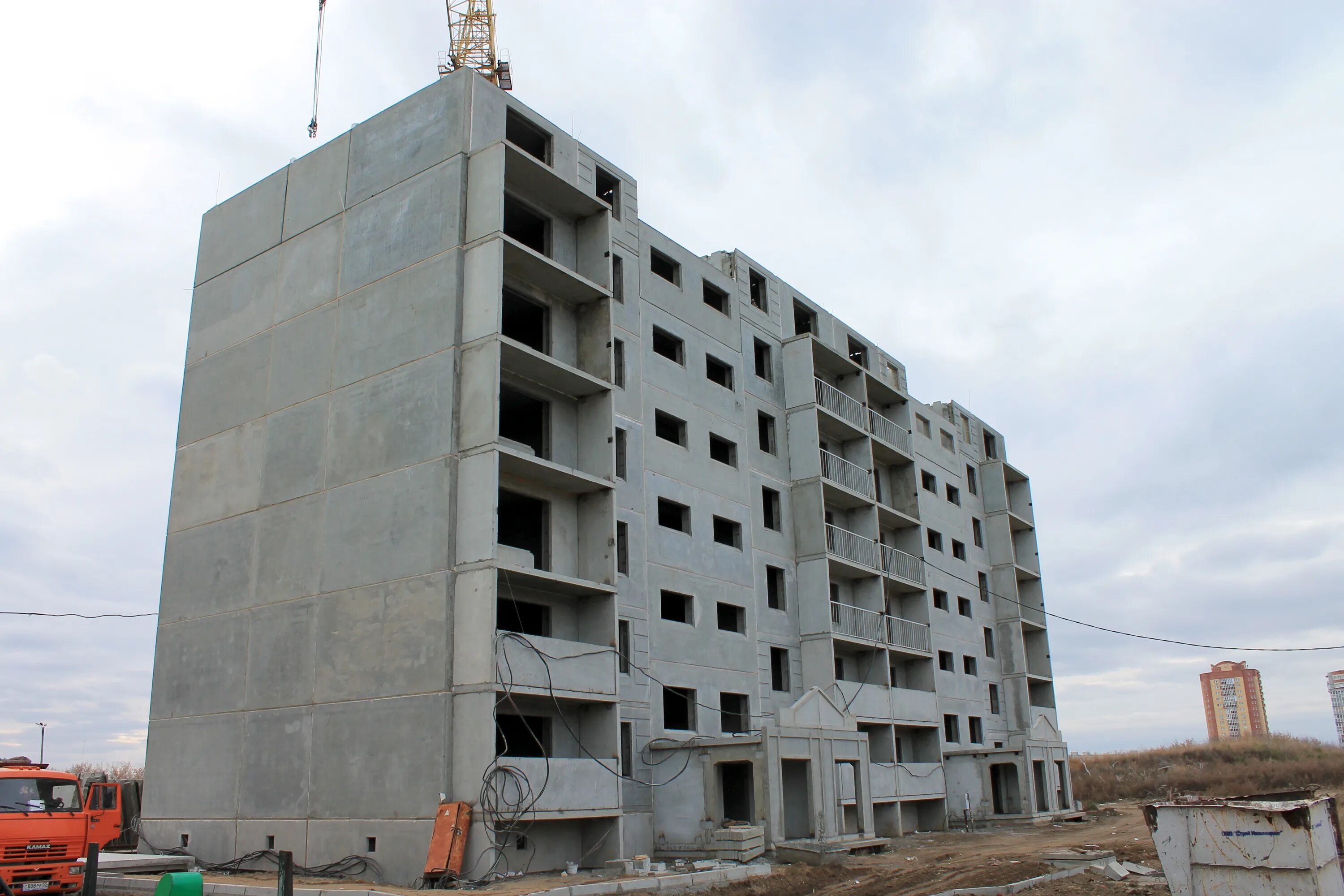 Монолитное многоэтажное здание. Здания из монолитного железобетона. Монолит жб каркас. Здание жби. Жилые здания из сборного железобетона.