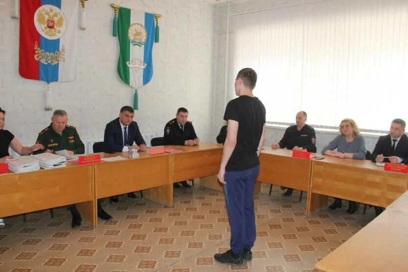 военкомат калининского района челябинска. военкомат калининского района ватутина 10. военкомат калининского района. калининский военный комиссариат челябинск. калининский призывной пункт.