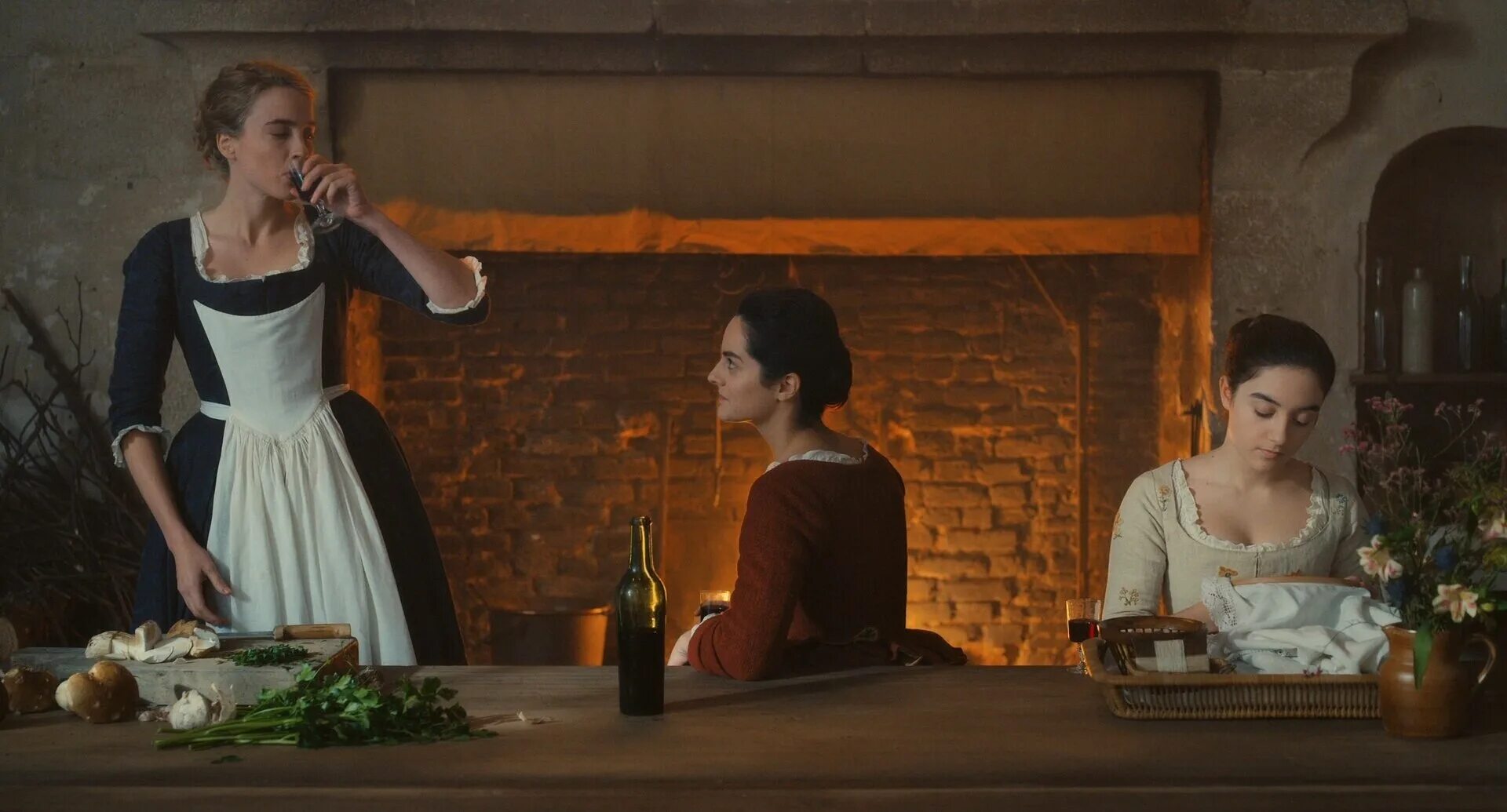 портрет девушки в огне фильм 2019. адель энель портрет девушки в огне. Portrait of a lady on fire 2019. портрет девушки в огне (2019) жанр: драма. Portrait de la jeune fille фильм.