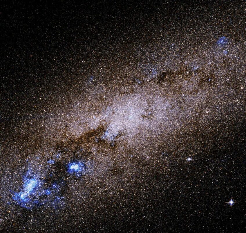 Картинки наса. Галактика ngc 55. hubble телескоп снимки 2025. хаббл наса. наса телескоп хаббл.