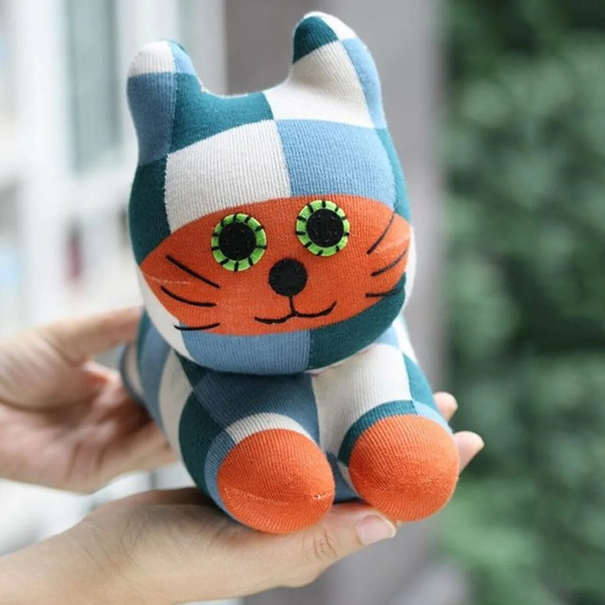 Техника мягкая игрушка. Сшить игрушку. Мягкая игрушка из носка. Шитые игрушки.