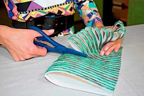Что можно сделать из старых роликов Упаковка подарка...из мусора (Diy) Recycled crafts, Diy and crafts, Crafts