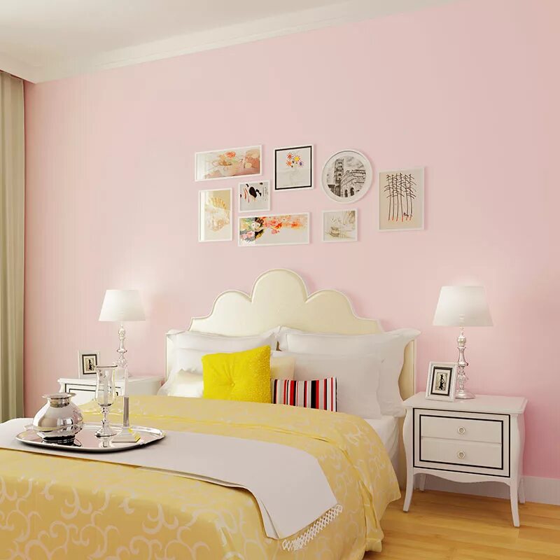 Розовые стены в спальне. Розово желтая спальня. Розовые стены в интерьере. Бледно розовый цвет стен.