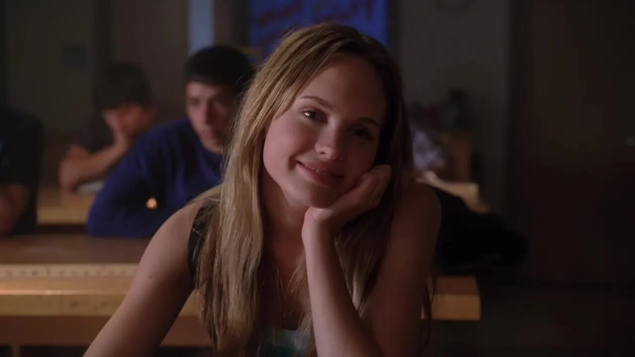 Дрянные девчонки с субтитрами. Дрянные девчонки с субтитрами. Дрянные девчонки с субтитрами. Рэйчел макадамс реджина. Линдси лохан дрянные девчонки.