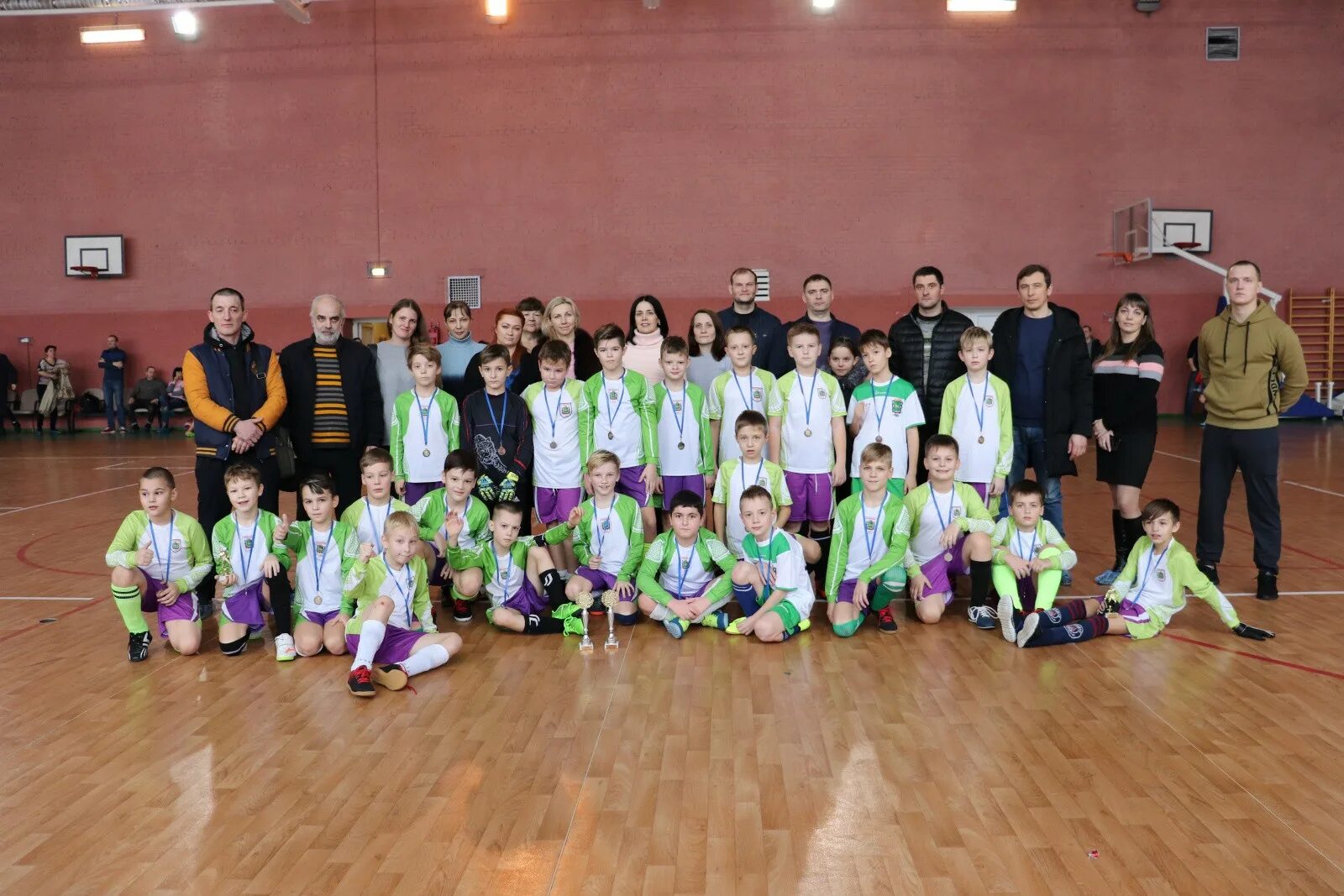 гимназия 1 бронницы. сайт школы бронницы. бронницы мини футбол. сайт школы бронницы. маоу сош 2 г бронницы.