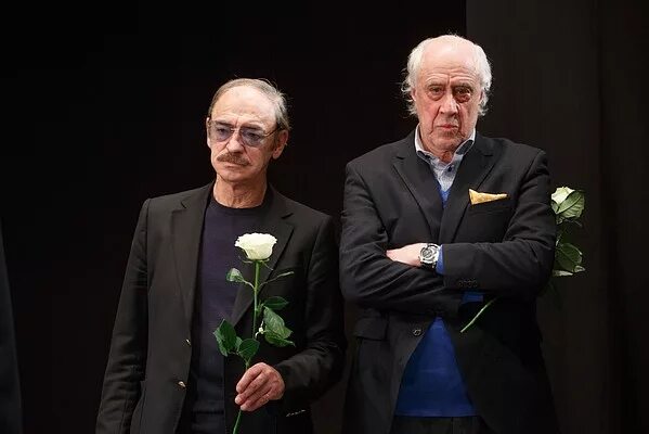 Басилашвили и фрейндлих. Фрейндлих и басилашвили в спектакле бдт. Басилашвили алиса фрейндлих в спектакле лето одного года. Алиса фрейндлих и басилашвили в спектакле. Басилашвили и фрейндлих лето одного года.