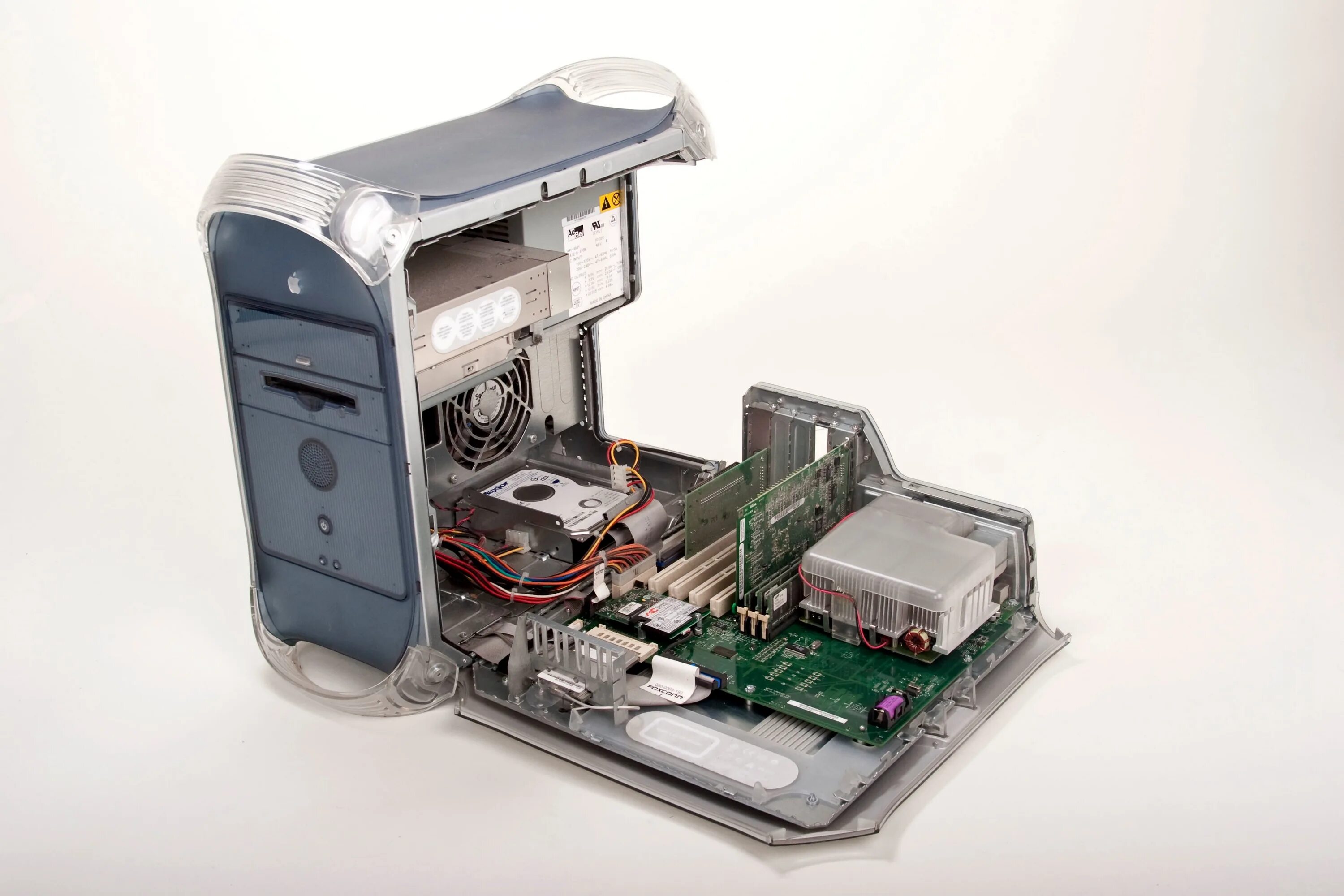 Apple POWERMAC g4 корпус. Power Mac g4 sonorus. Power Mac g6. Apple Power Mac g4 FDD. Системные компакты