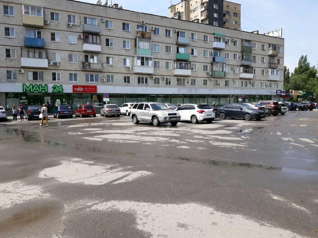 Photo: Парковка, car park, Russia, Volgograd, Marshala Zhukova Avenue, 111 Yan