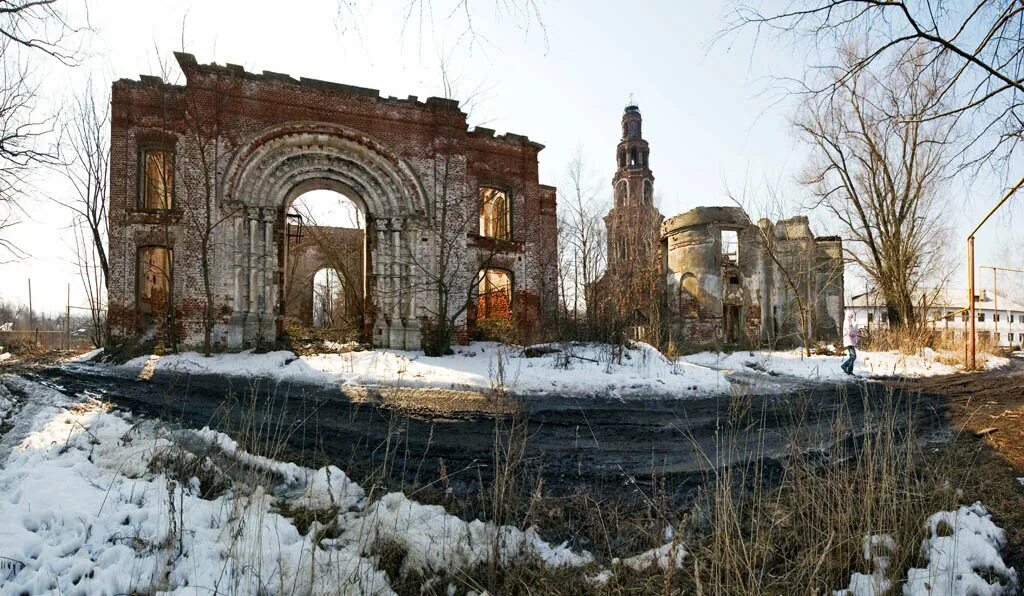 колокольня петропавловской церкви юрьев-польский. петропавловский монастырь юрьев польский. петропавловский монастырь юрьев польский. петропавловский женский монастырь города юрьев-польский. колокольня петропавловской церкви юрьев-польский.