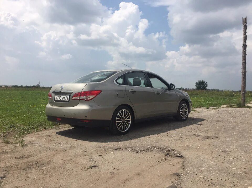 Nissan almera g15 r16. Ниссан альмера g15. Nissan almera g15 литые диски. Ниссан альмера g15 колеса 17. Nissan almera g15 r16.