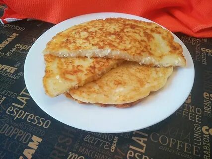 Лепешки с творогом на сковороде