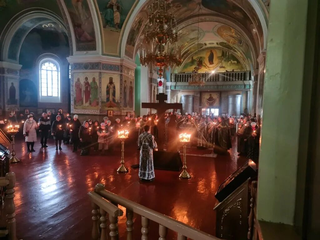 семья сопрано страстная пятница. четверг красной седьмицы. страстная неделя сериал 2021. крест христов. St anthony of padua.