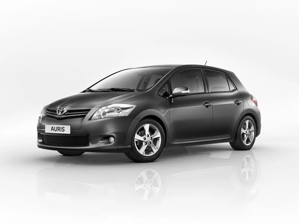 Разбор тойота аурис. Тойота аурис хэтчбек 2010. toyota auris 1. тойота аурис 2012. тойота аурис рестайлинг 2010.