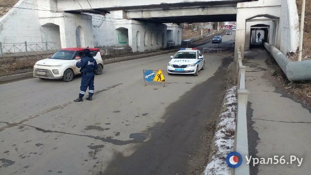 Орск движение через мост