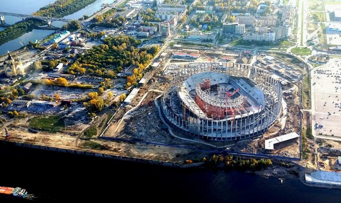 Стадион нижний новгород сайт. Стадион Нижний Новгород Арена. Стадион Мещера Нижний Новгород. Стадион на стрелке Нижний Новгород. Нижний Новгород стадион стройка.