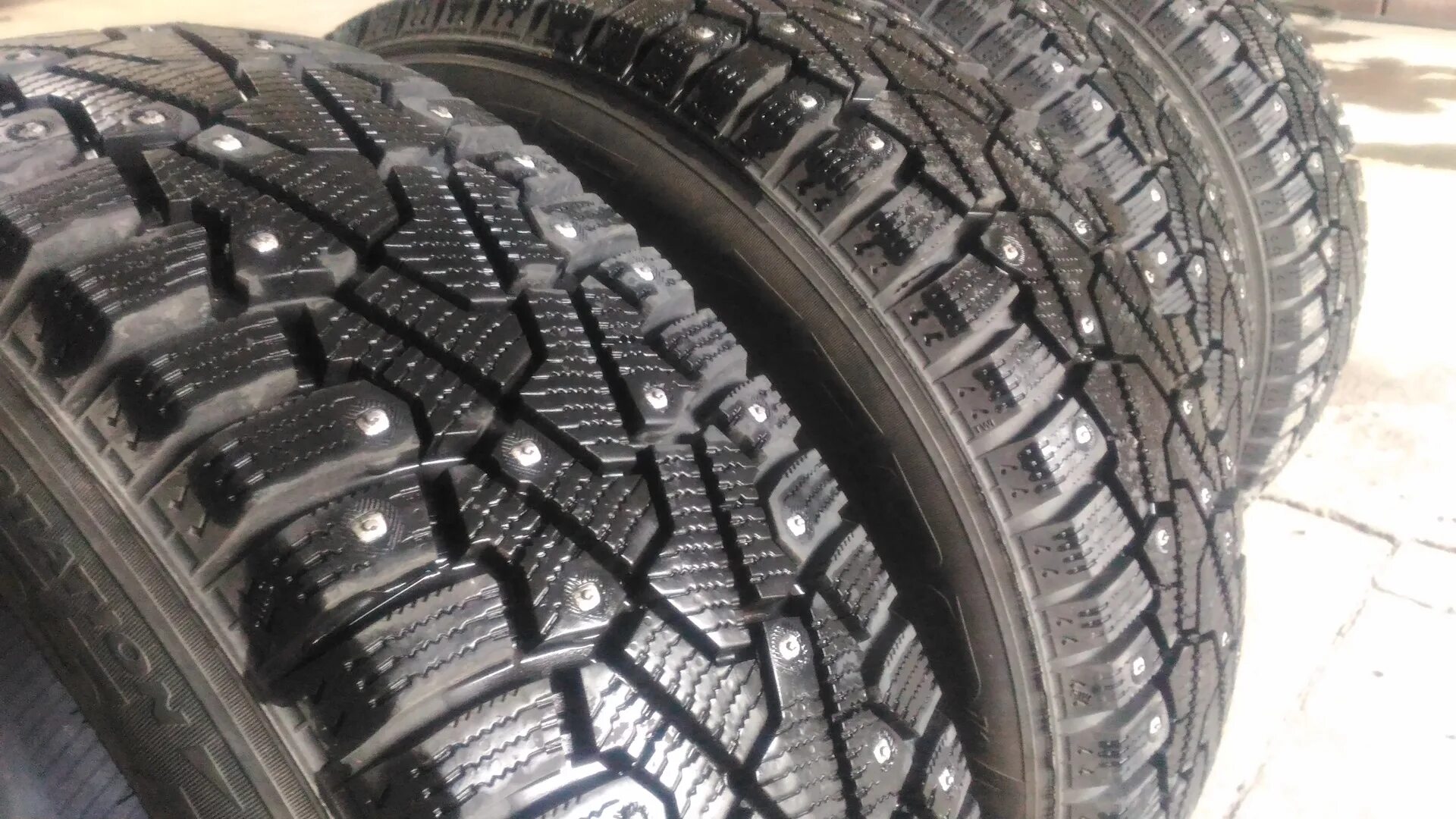 Pirelli Ice Zero 195/65 r15. Pirelli Ice Zero 215/55 r17. Pirelli Ice Zero (шип.) R15. Pirelli Ice Zero fr 195/65 r15. Шипованная резина айс