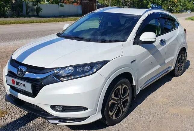 Honda vezel hybrid 2019. Везел хонда бу. Везел хонда бу. Хонда везел без пробега зеленый угол. Хонда везел владивосток.