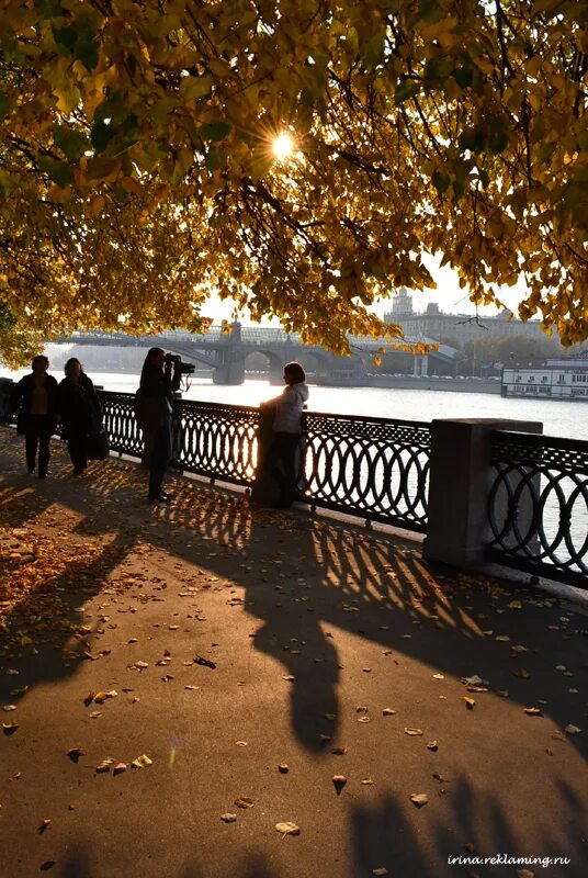 Прогулка по осеннему городу