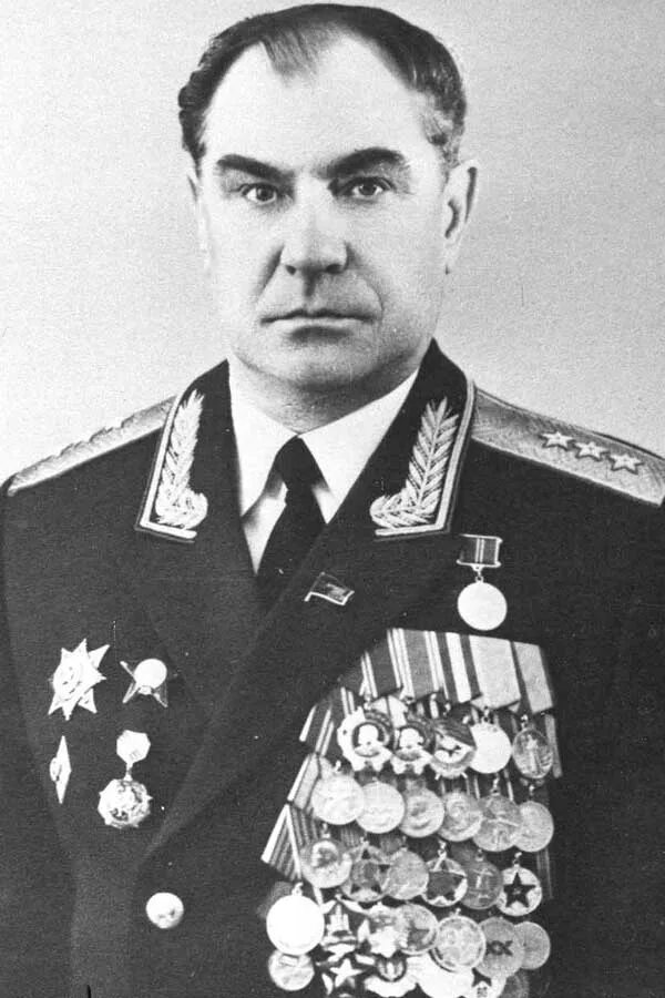 Дмитрий язов маршал. Д маршалов. Кирилл афанасьевич морец ков. Язов дмитрий тимофеевич. Язов дмитрий тимофеевич.