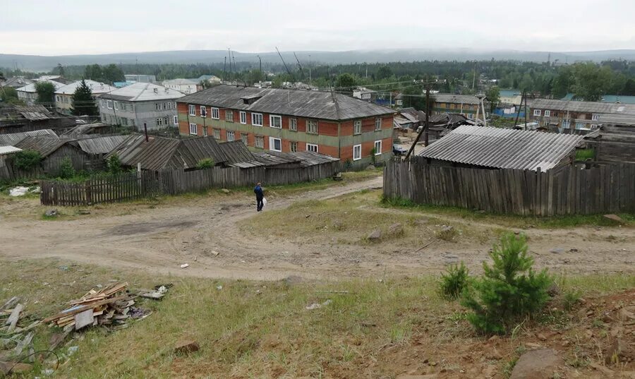 Поселок октябрьский иркутская. Чунояр Красноярский край. Поселок Чунояр Богучанский район. Село Чунояр Богучанский район Красноярский край. Посёлок чумояры Бонучанский район.