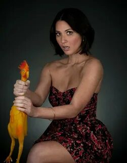 Olivia Munn Gifdump.