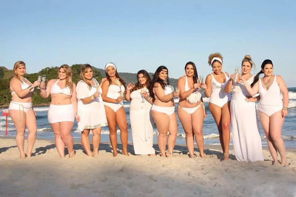 София адамс плюс сайз 18. Плюс сайз из бразилии 9 размер. Плюс сайз линжери. София адамс плюс сайз сголы. Nicole simone модель сайз.