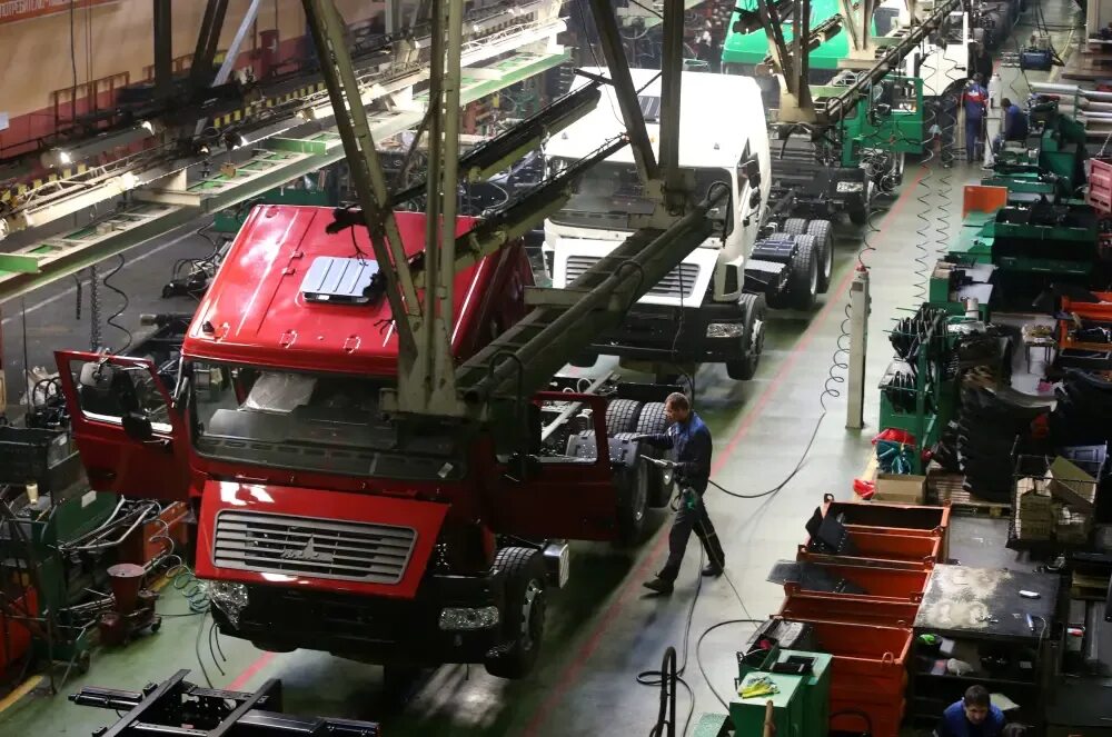 Panorama: Minsky Avtomobilny zavod, car factory, Minsk, Sacyjalistyčnaja vulica,