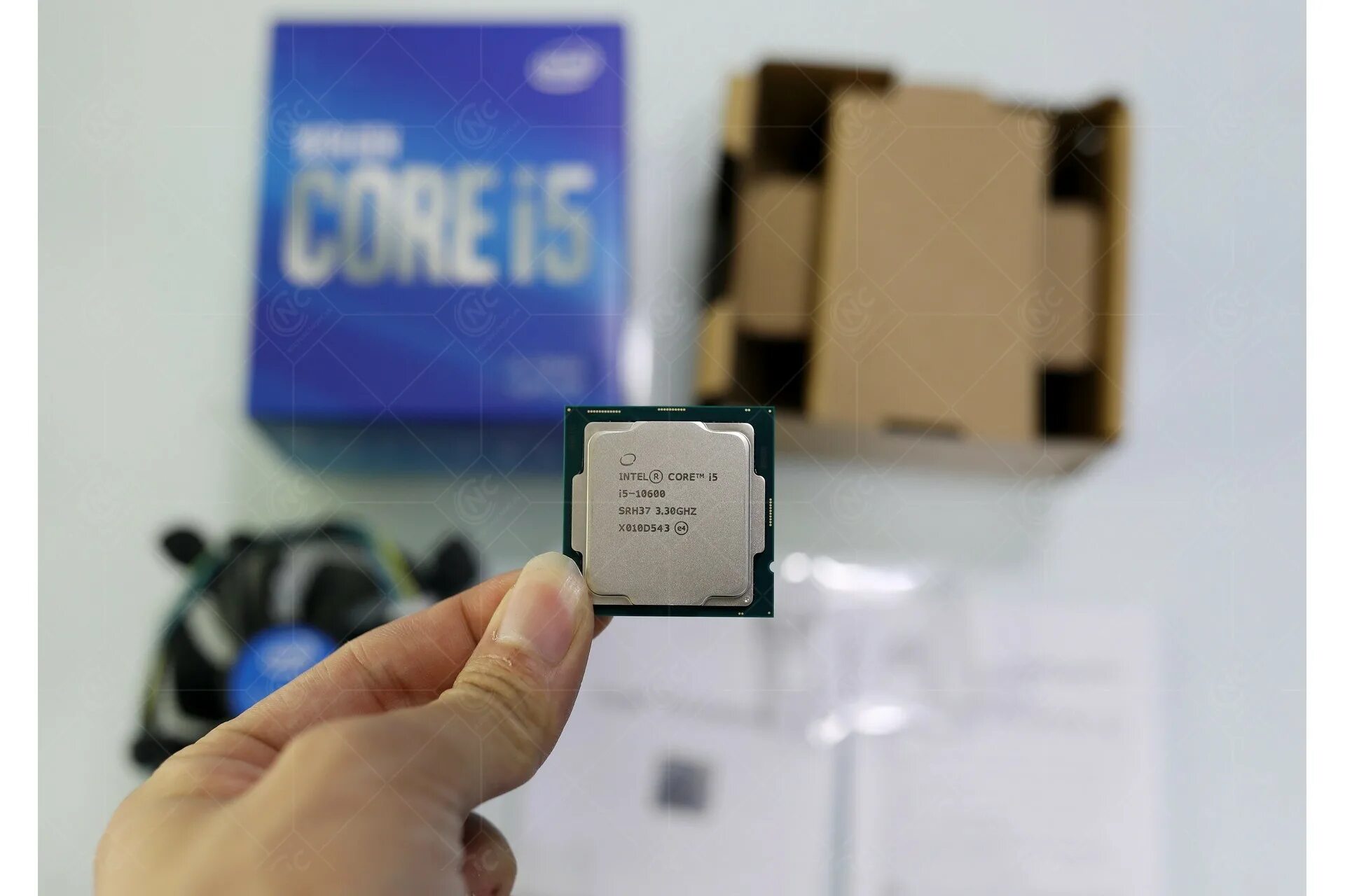 13600kf vs 12700kf