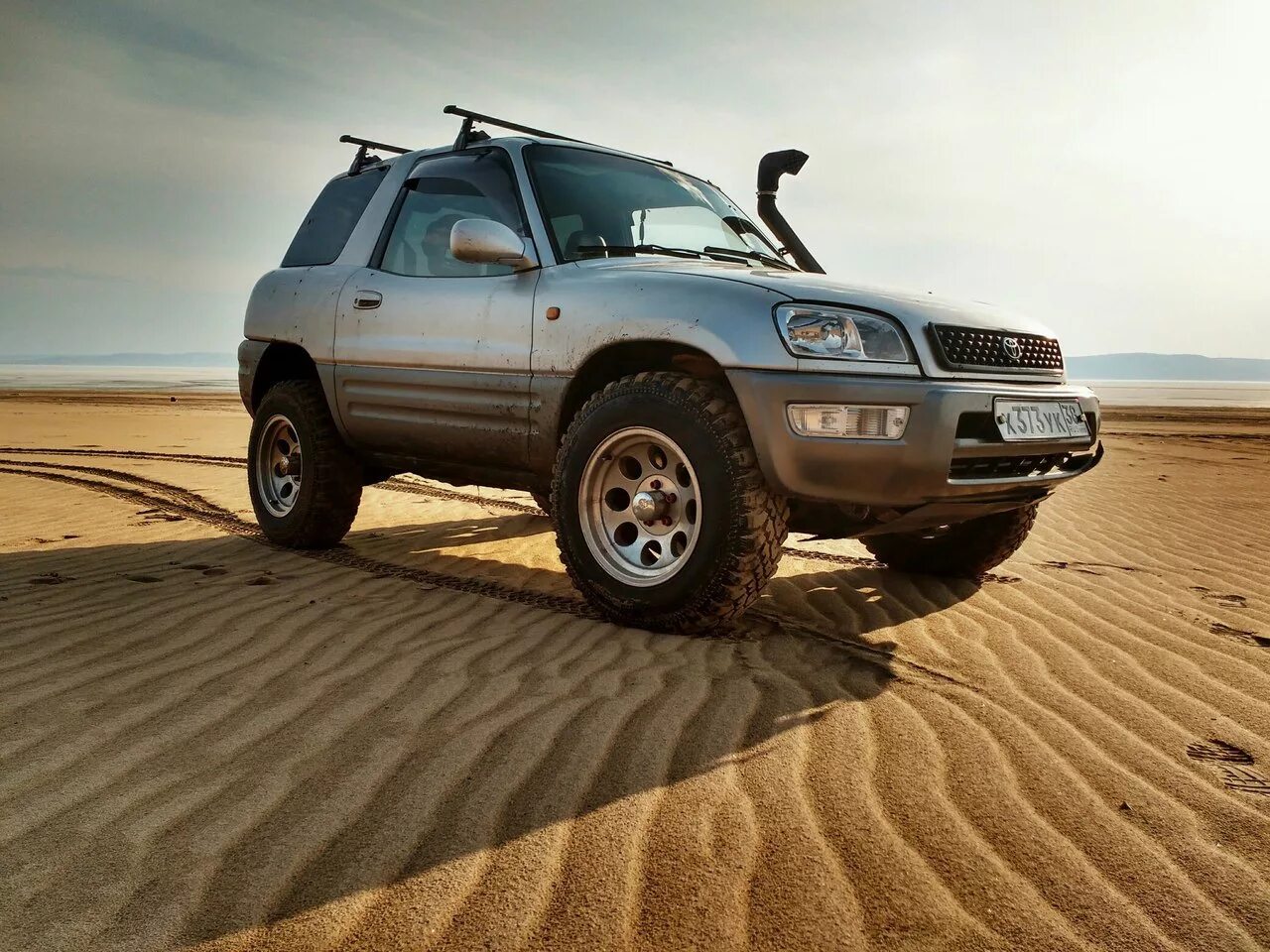 Toyota rav4 1 поколение. Toyota rav4 1994 Offroad. Рав 4 1. RAV 4 1 поколение офф роад.