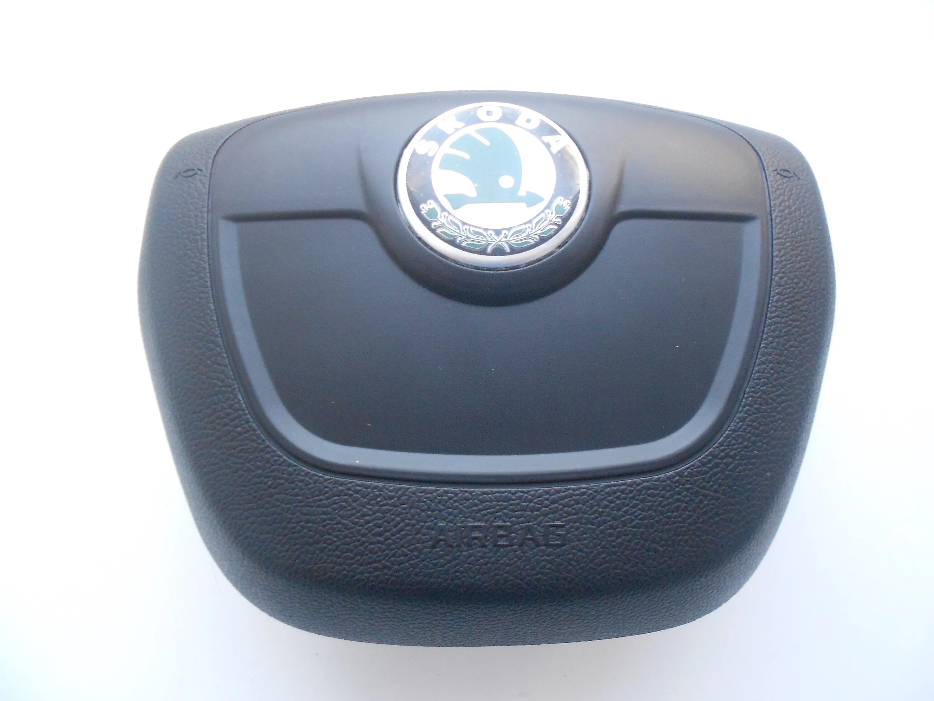 Накладка подушки безопасности. Skoda Fabia 2 заглушка airbag. Накладка на руль Шкода Фабия 2. Крышка подушки безопасности (в рулевое колесо) для Skoda Octavia (a5 1z-) 2004-2013. Airbag Skoda Octavia.