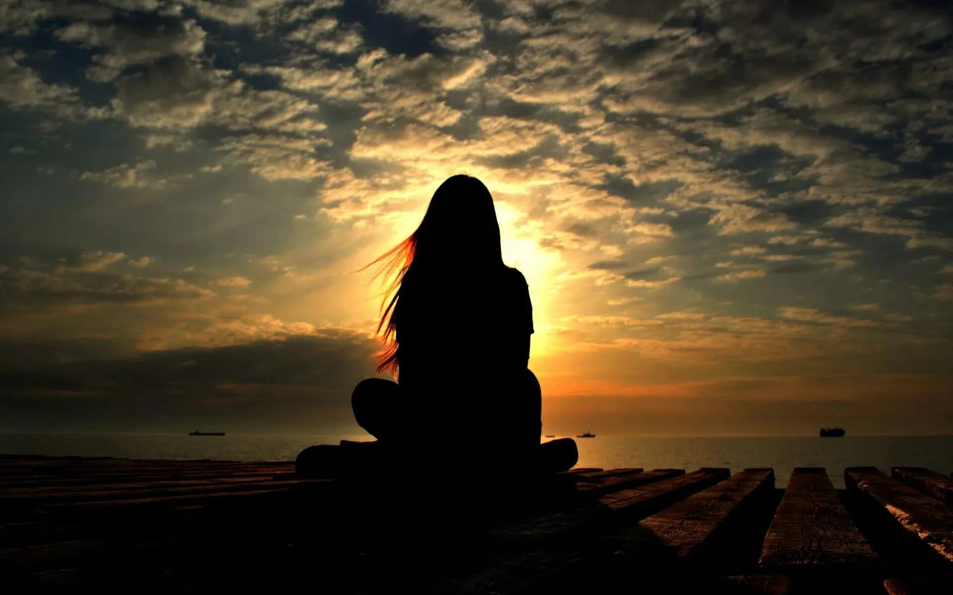 Про одиноких девушек. Это одиночество. Одинокая девушка. Про одиноких девушек. Про одиноких девушек.