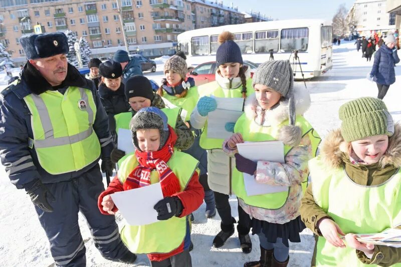 Школа 25 Ярославль. Ярославль ШК 43. Акция письмо водителю. Школа номер 43 Ярославль.