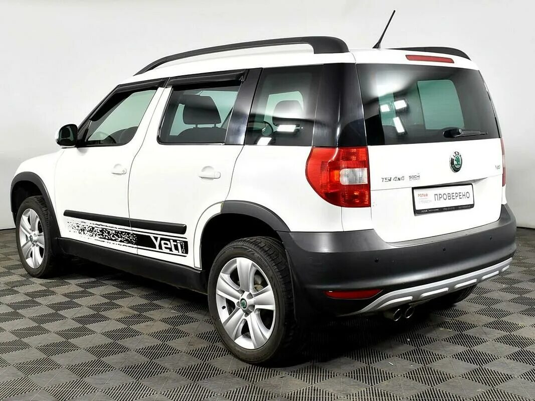 Шкода йети с пробегом. Skoda yeti 2013. шкода йети белая 2013. skoda yeti 2013 игрушка.