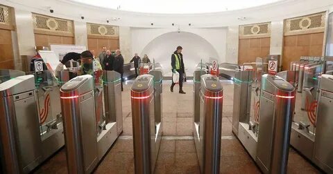 Метро спортивная выходы