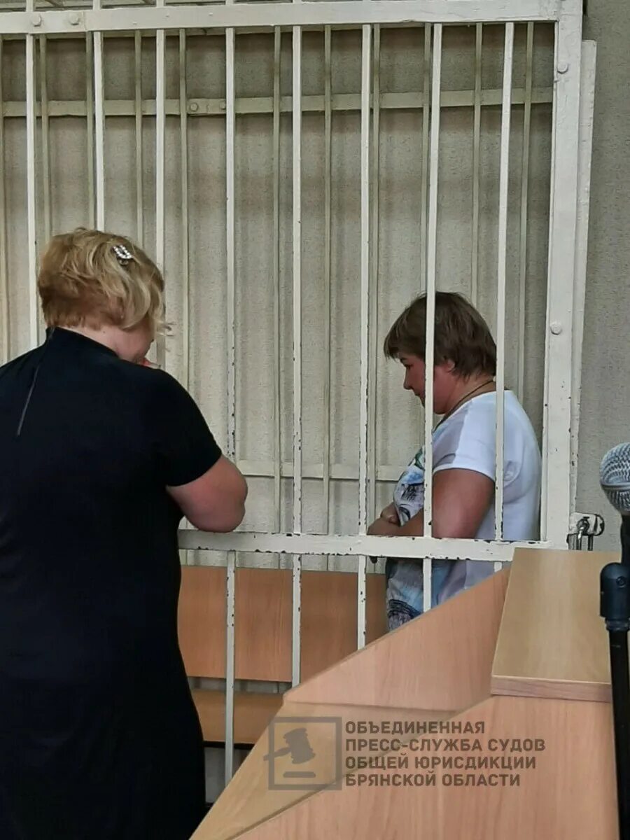 Шенкурское лесничество директор. За что посадили директора. Шурманов урфу. Посадили за взятки карпысак. За что посадили директора.