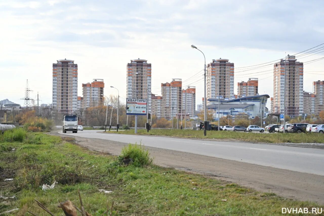 Купить трехкомнатную квартиру 73.2м² ул. Тимощука, 3/1, Хабаровск, Хабаровский к