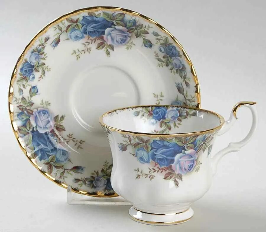 Royal Albert Moonlight Rose. Тарелка зима Royal Albert. Royal Fine China Fresh Fruits. Royal cup