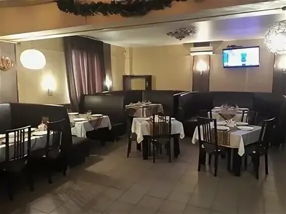 Ресторан ноян тапан в ереване. Beauty bar erevan. Ресторан траттория кыштым. Ресторан ереван грамотеино. Траттория кыштым зал.