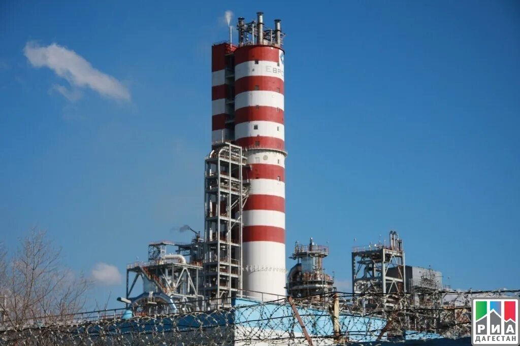 Экономика дагестана. Нпз каспий-1. Дагестан отрасли промышленности. Нефтегазовый завод в тюмени. Промышленность дагестана дагестана.