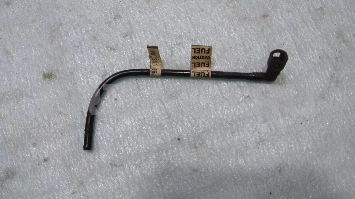 Трубка топливного фильтра шевроле ланос 1. Топливный шланг ланос 1. Задний всасывающий шланг ланоса каталожный номер 96184396. Топливные трубки шевроле ланос 1. 5.