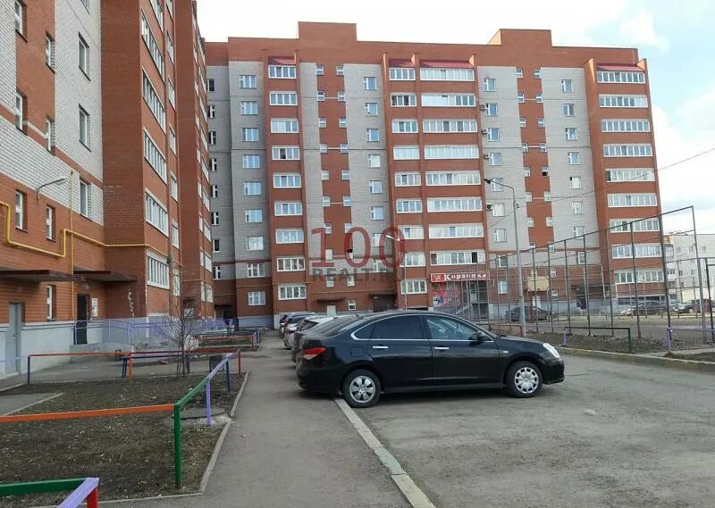 Кв в октябрьском р. Пгт октябрьский московская область. Кв в октябрьском р. 34 микрорайон октябрьский башкортостан. Краснодар улица октябрьская 181/2.