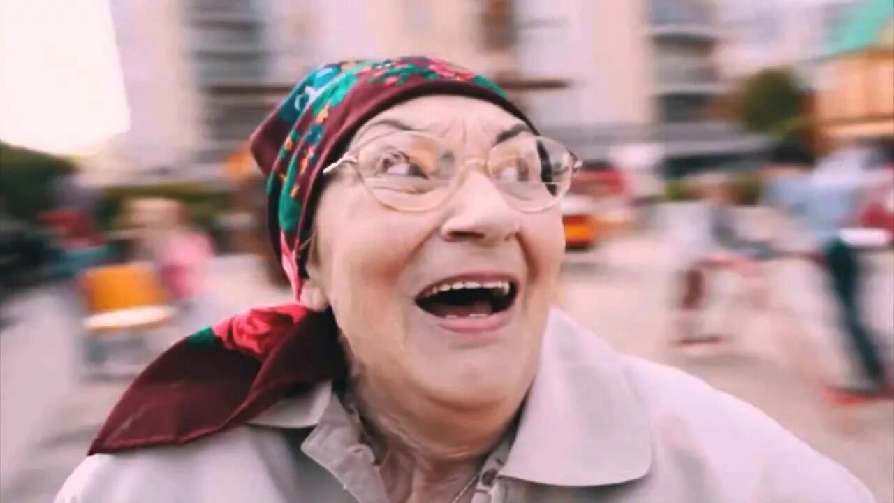 Бабкам внутрь