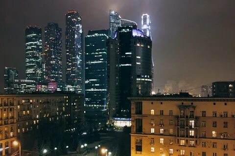 Кутузовская ночью