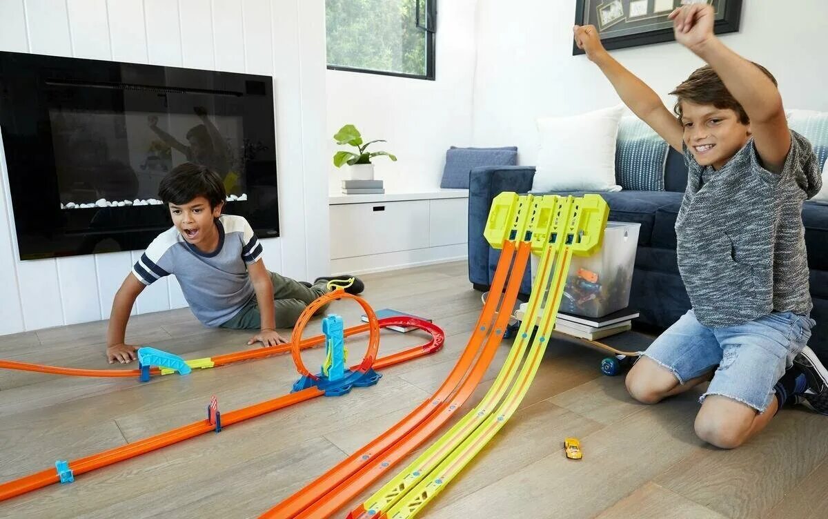 Tracks builder. Автотрек грандиозное столкновение. Hot Wheels грандиозные столкновения gfh87.