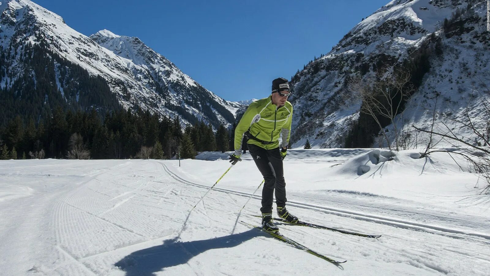 Cross country skiing перевод. Давос швейцария лыжные гонки. cross country skiing. давос горнолыжный курорт. швейцария для лыжников.